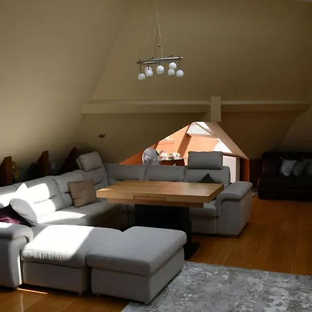 Anna Penthouse Apartment Budapest