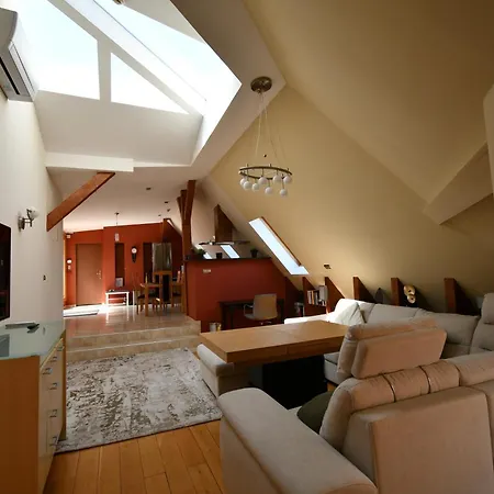 Anna Penthouse Apartment *